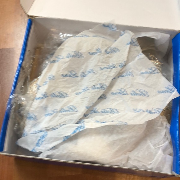 ⭐️SOLD OUT⭐️ Bella Luna high heels with champagne sequins - Picture 7 of 7